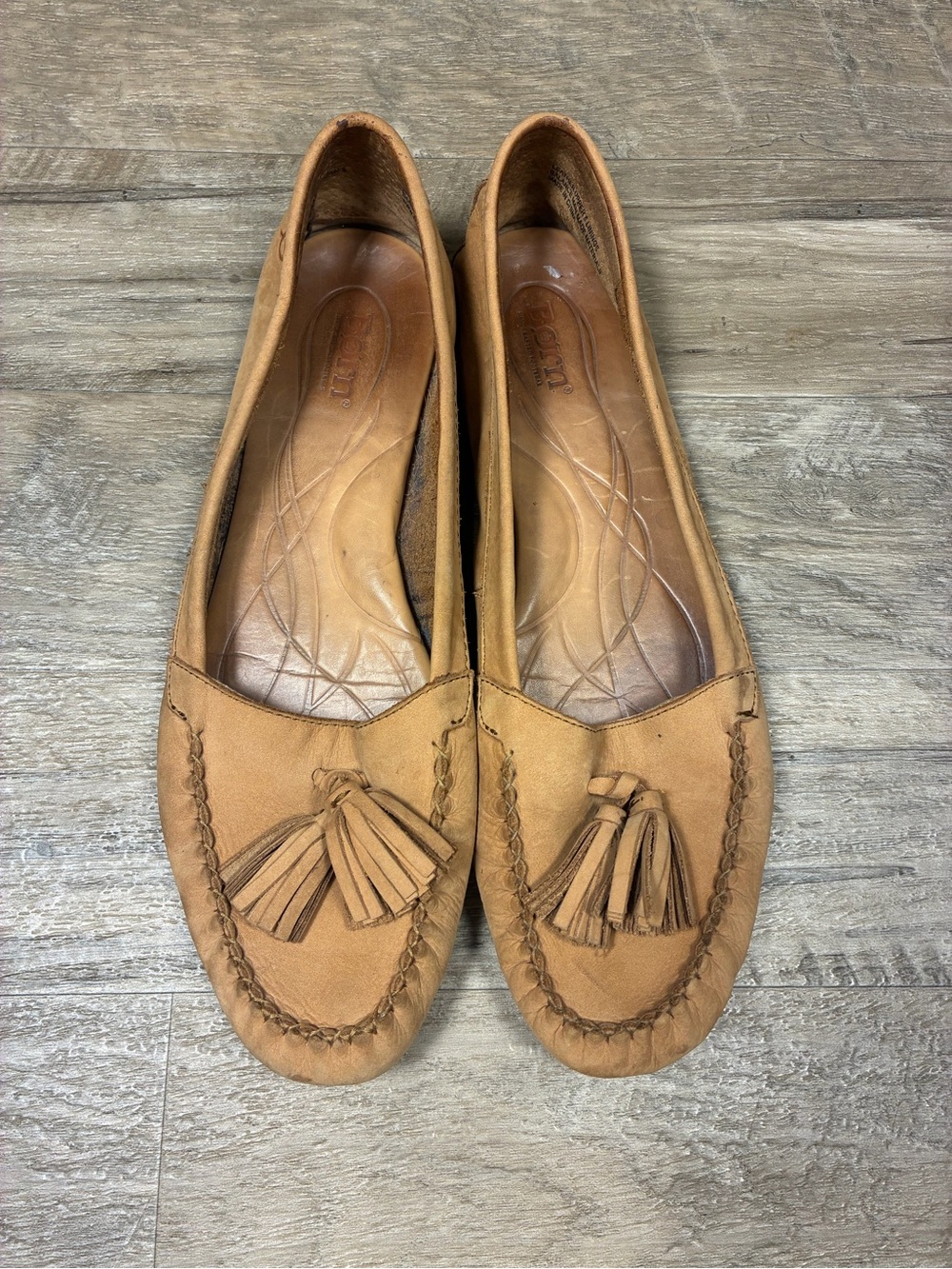 Born Alawa Leather Tan Tassel Loafers Mocassin Shoes